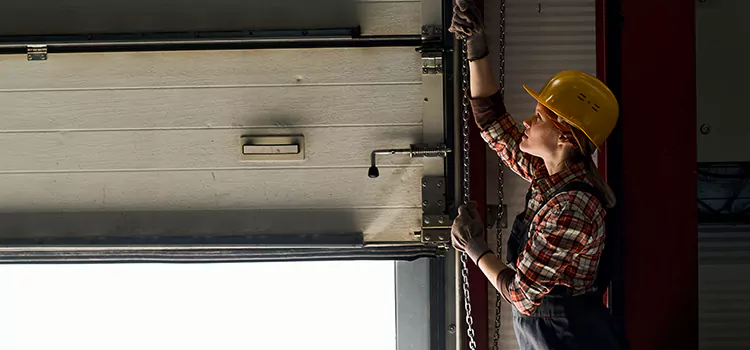 Addressing Common Garage Door Stoppage Issues in Johns Creek, GA
